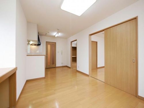 シオン高木102の居間