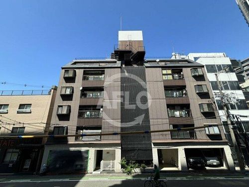 セレニテ南堀江エクラ904の外観