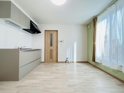 すみやす荘101の居間