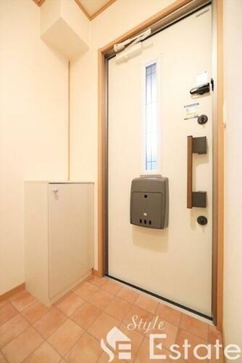 クレール皐の玄関