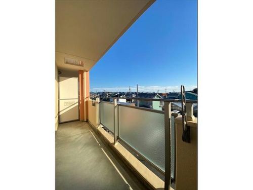 愛知県豊川市三蔵子町福地荒古(マンション)の賃貸物件305の内装