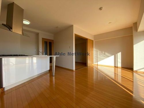 愛知県豊川市三蔵子町福地荒古(マンション)の賃貸物件305の内装