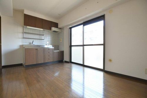 大阪府高石市高師浜3丁目(マンション)の賃貸物件102の居間