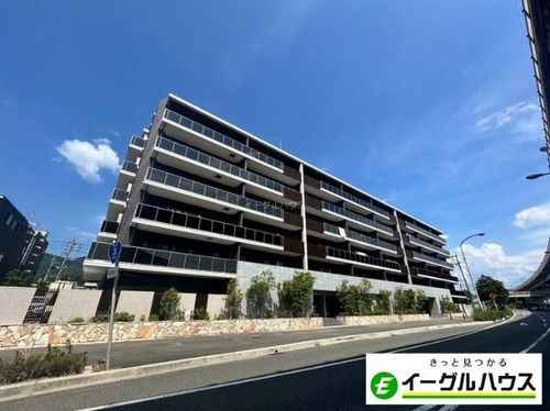 サンリヤン都府楼前205の外観