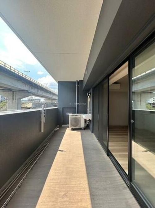 サンリヤン都府楼前205の内装