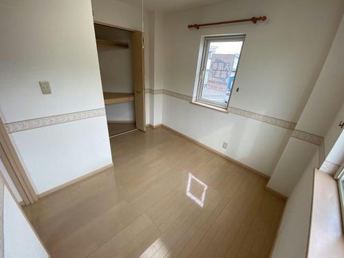 リヴェール富岡202の内装