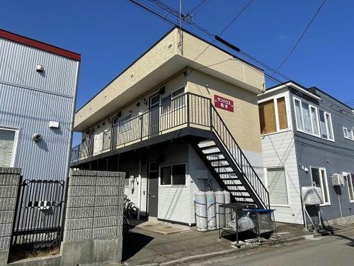 サンハウス柏木201の外観