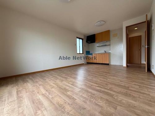 愛知県丹羽郡扶桑町大字高木字桜木(アパート)の賃貸物件の居間