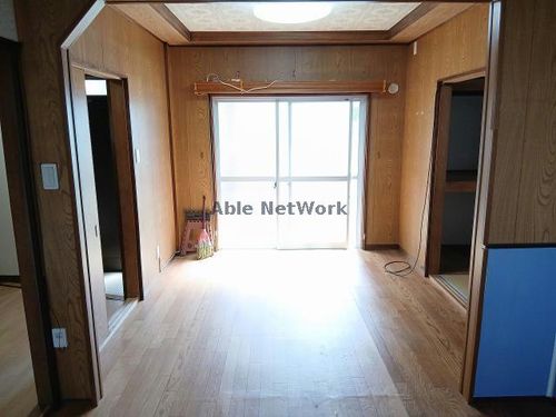 大阪府河内長野市上田町(一戸建)の賃貸物件の居間