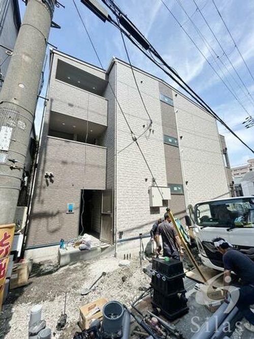 兵庫県尼崎市杭瀬本町2丁目(アパート)の賃貸物件の玄関