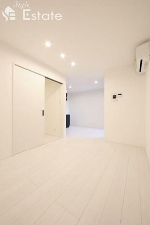 愛知県名古屋市南区道徳新町2丁目(アパート)の賃貸物件の居間