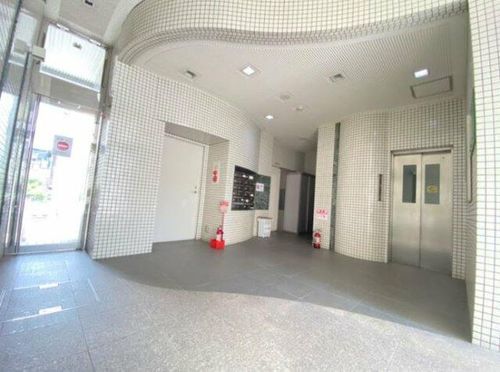 グレイス21の玄関