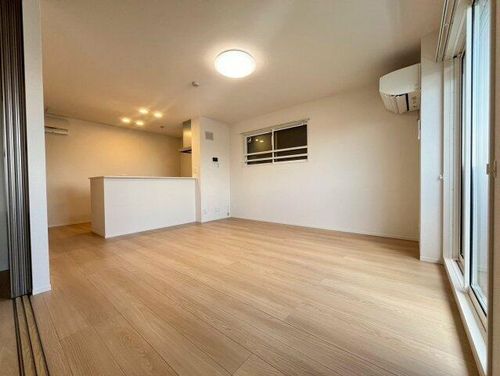 大阪府堺市東区日置荘原寺町(アパート)の賃貸物件の居間