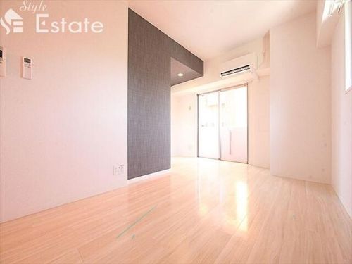 愛知県名古屋市中区大須1丁目(マンション)の賃貸物件の居間