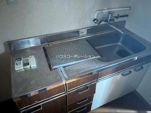 兵庫県尼崎市食満7丁目(一戸建)の賃貸物件のキッチン