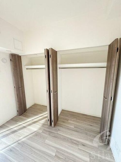 プレサンス四天王寺の内装