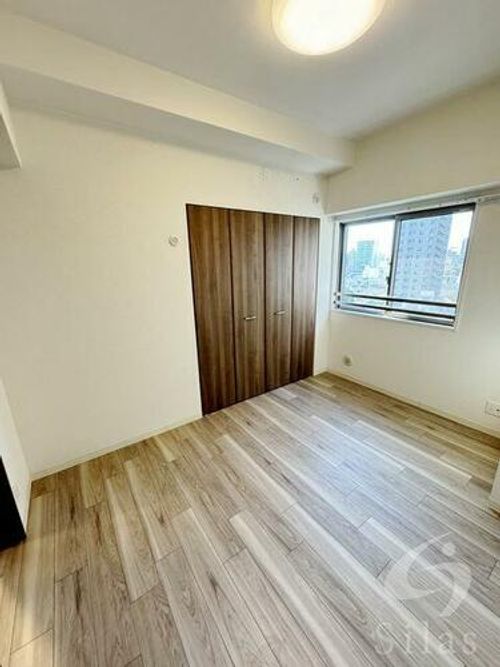 プレサンス四天王寺の内装