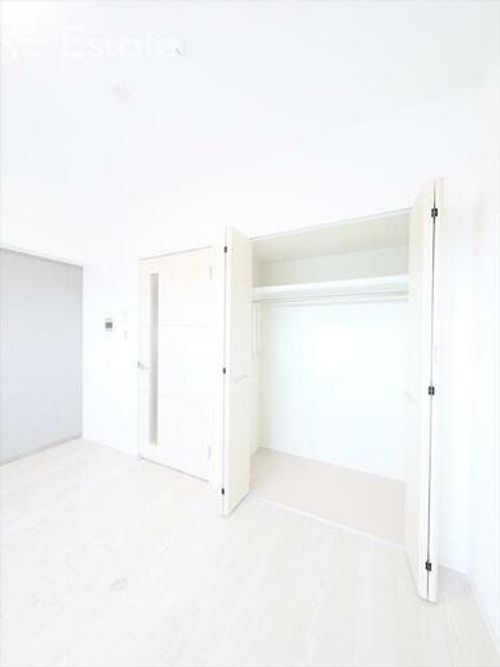 LAPIS TWOLESの内装