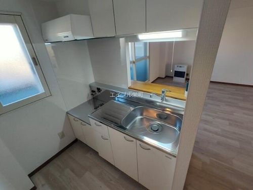 ゴールドハイツ203のキッチン