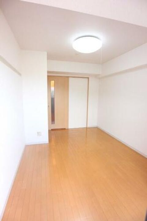 飛松高谷マンションの内装