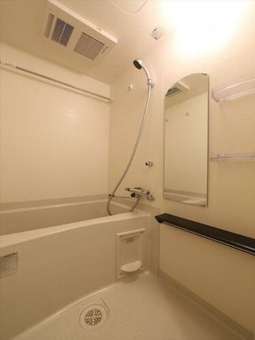 プレサンス上前津フィットの風呂