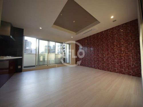 アマデウス北堀江の居間