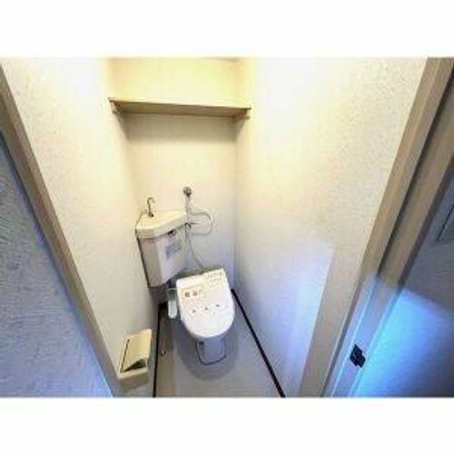 ビッグバーンズマンション清田301の内装