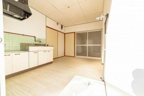 新町藤ビルNo.2105の居間