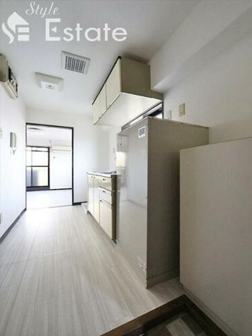 愛知県名古屋市名東区つつじが丘(マンション)の賃貸物件の玄関