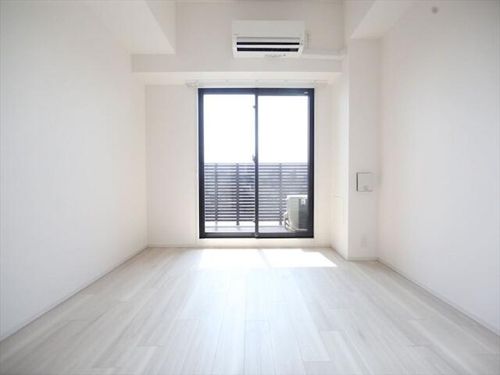 SーRESIDENCE熱田の居間