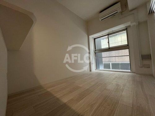 セレニテ日本橋エクラの居間