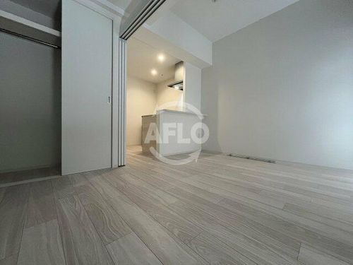 セレニテ日本橋エクラの居間