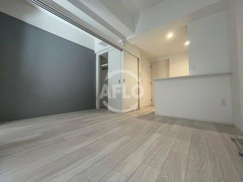 セレニテ日本橋エクラの居間