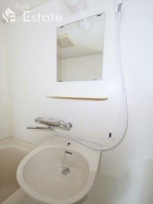 PROXY SQUARE植田西の内装