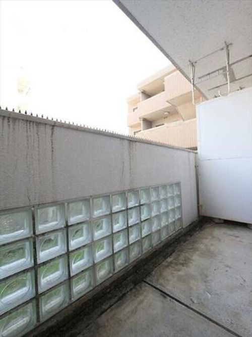 PROXY SQUARE植田西の内装