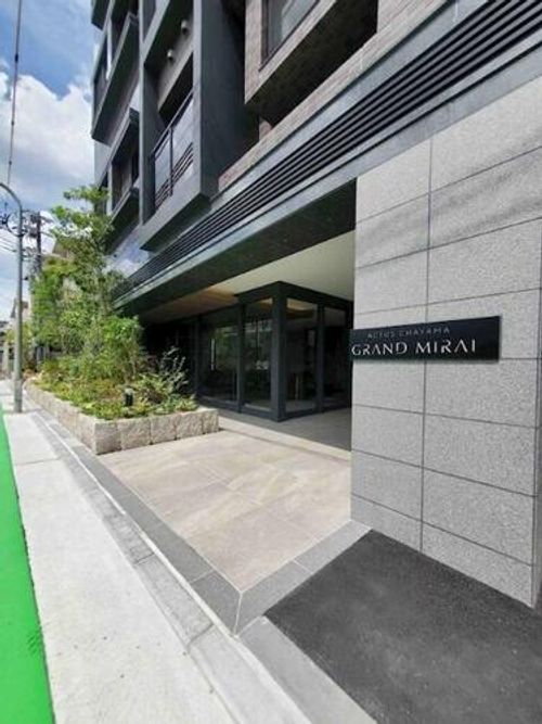 アクタス茶山グランミライの外観