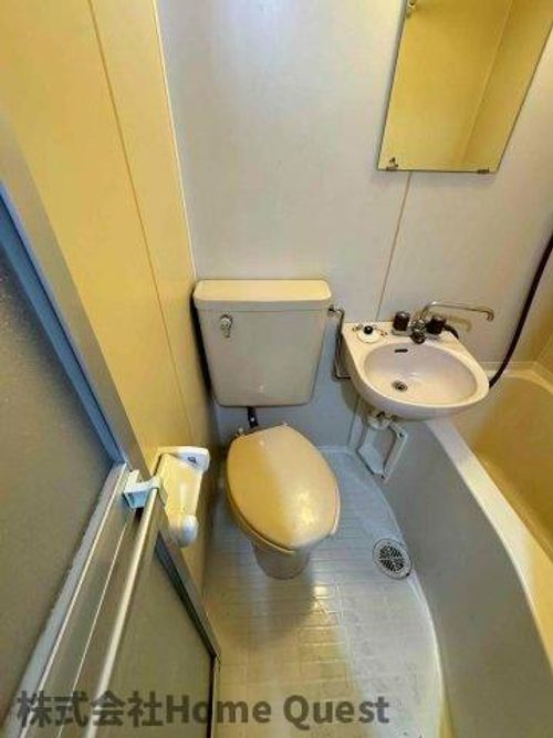 ピースハイツ長堂A棟の内装