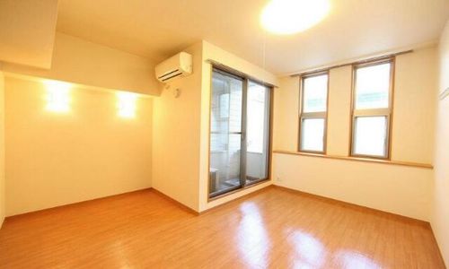 アンナマリーミズホの居間