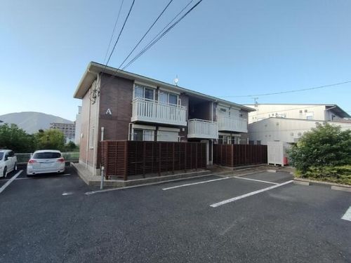 シャトン・アイ A棟の外観