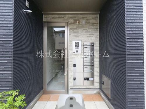 ハーモニーテラス靖国町IIIの外観