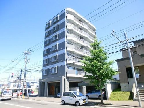 アーバンハイツ月寒東の外観