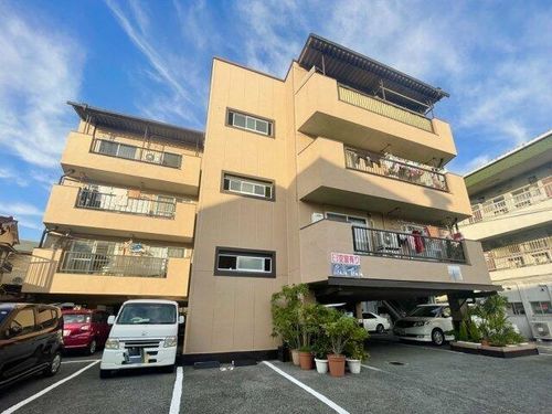 藤原マンションの外観