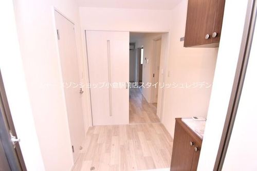 YOURMAISON萩崎の玄関