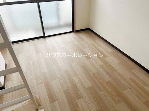 兵庫県尼崎市田能1丁目(マンション)の賃貸物件の居間