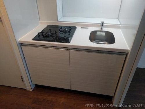 レオンヴァリエ大阪ベイシティⅡ604のキッチン