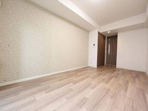 プレサンス丸の内リラティの居間