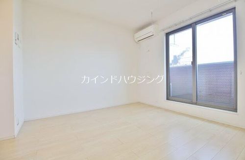 サンライズプレイスの居間