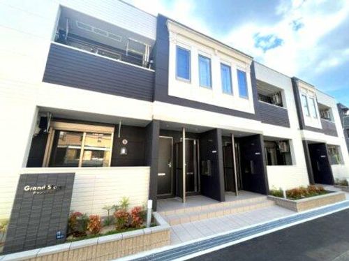 グランステージの外観