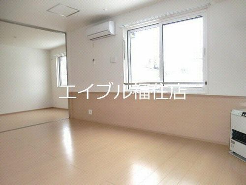 エスポワール月寒東の居間