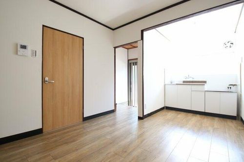 大阪府堺市東区日置荘田中町(一戸建)の賃貸物件の居間